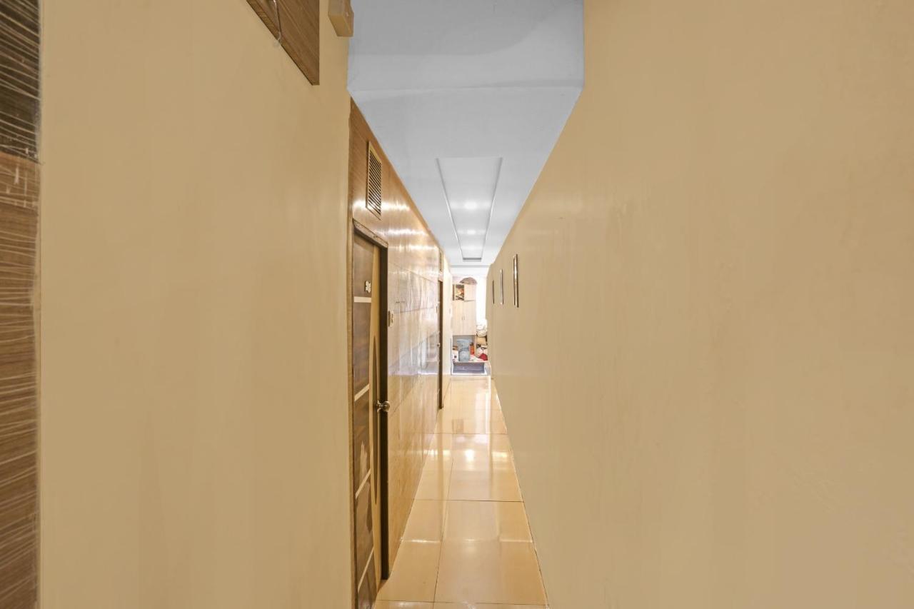 Oyo 84398 Maroshi Residency Mumbai Bagian luar foto